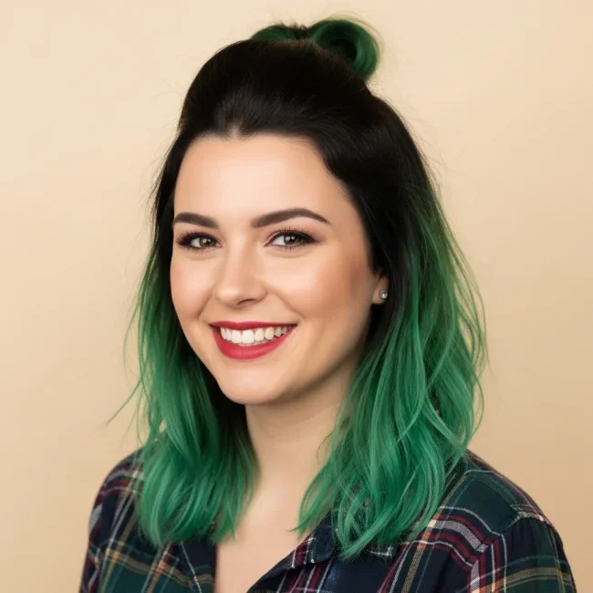 6. Deep Forest Green Jewel Ombre | 10 Majestic Ombre Winter Hair Colors Not To Miss
